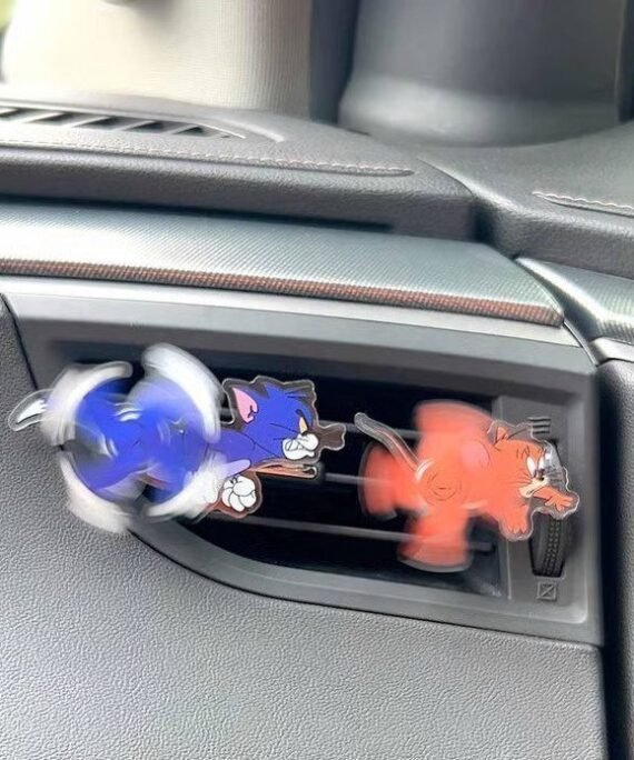 Pyörivä sarjakuva auton tuuletusaukko spinner