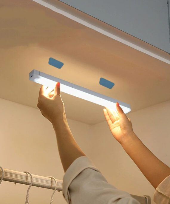 LED-lyslist med bevegelsessensor