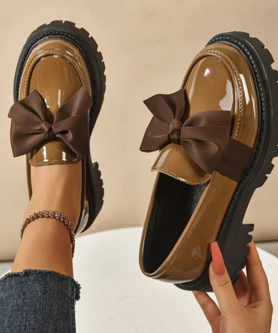 Snygga och söta loafers med rosett