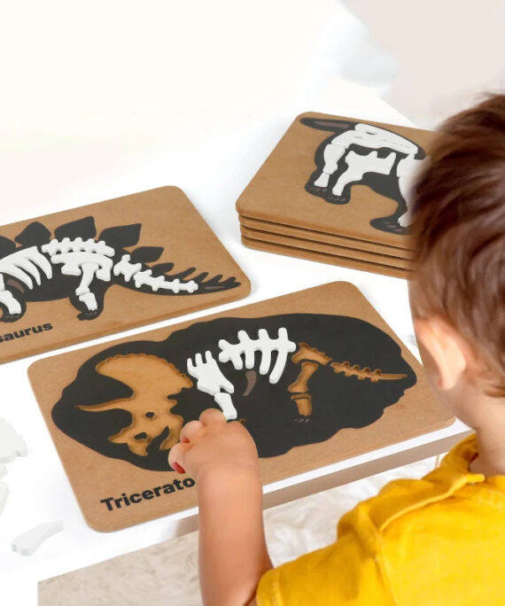 Pussel med dinosaurieben