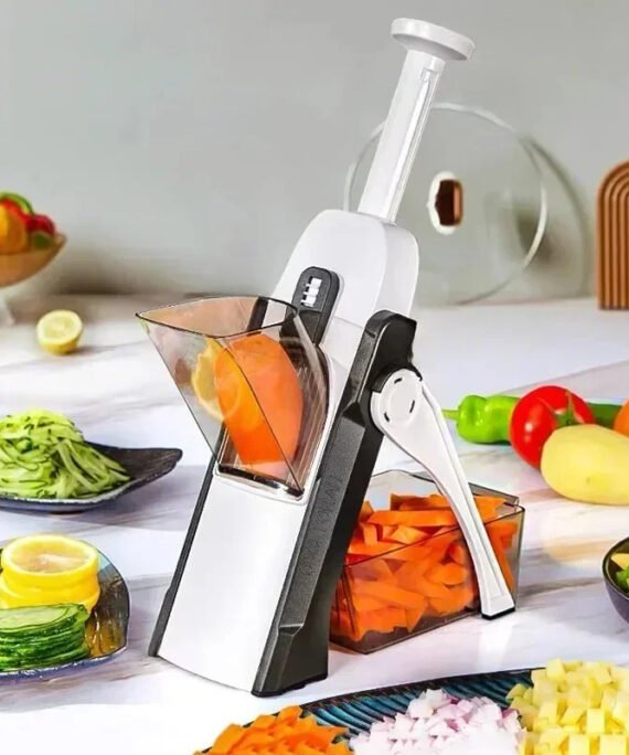 Multifunctional vegetable cutter