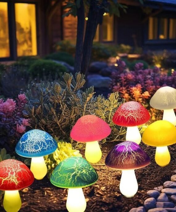 Solar-powered cracked mushroom lights
