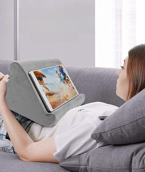 Multifunction tablet stand