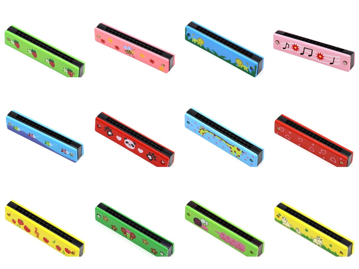 Overview of children's wooden harmonica designs