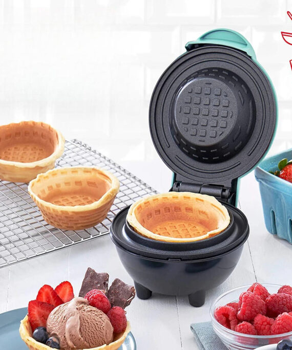 Mini waffle bowl maker
