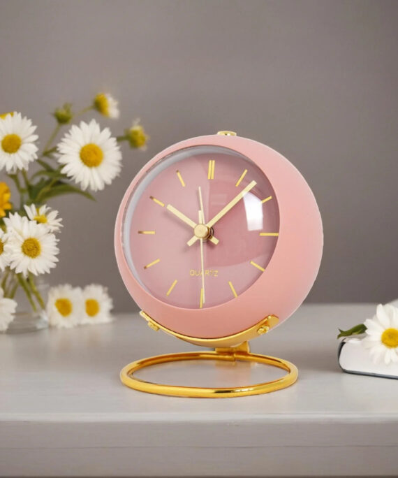 Nordic desk clock